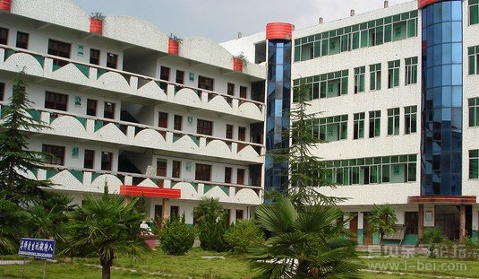 北京市教委:英语语文课时不变分值变
