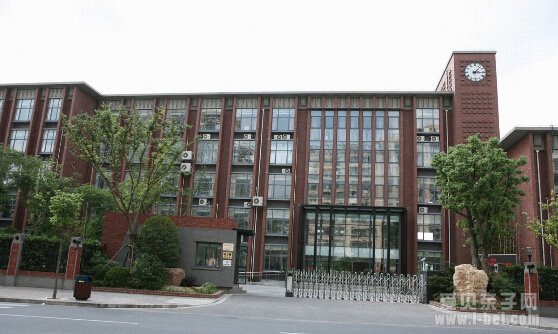 上海市建平中学西校的地址和电话